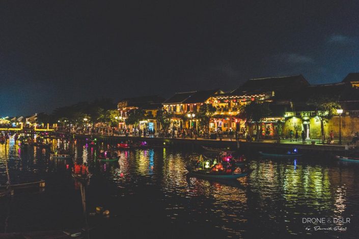 hoi an old town boat night